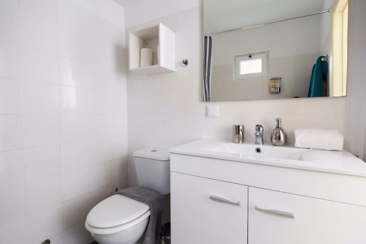 Ola Lisbon - Rato Terrace IV Apartment Екстериор снимка